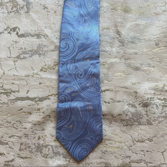 Michael Kors 100% Silk Paisley Tie - Picture 5 of 11